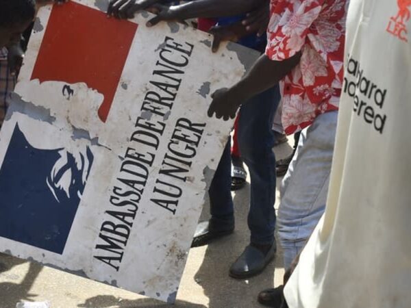 Niger: La junte millitaire exige le départ de l’ambassadeur de france