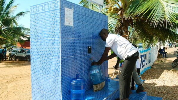 Togo: De l’eau potable à la plage de Lomé