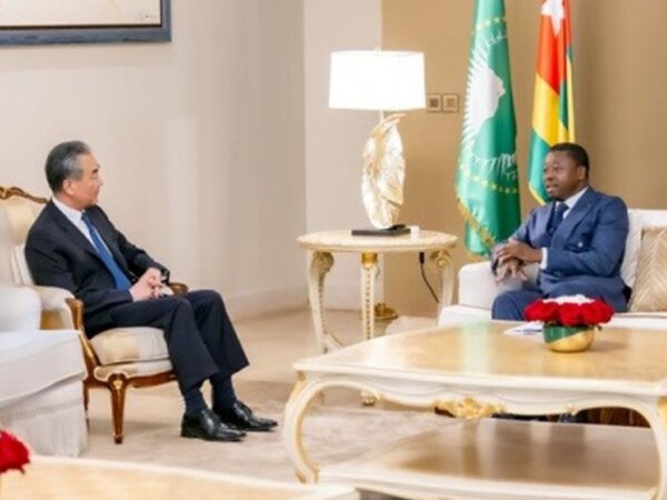 Togo: Faure Gnassingbé échange avec Wang Yi