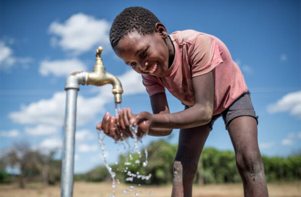 Togo : Une Feuille de Route Ambitieuse pour l’Accès Universel à l’Eau Potable d’ici 2030.